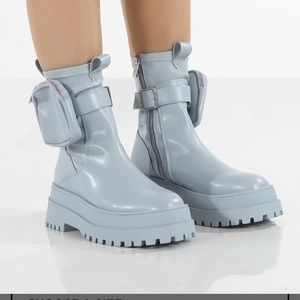 Amber x Public Desire Thought PU Blue Pocket Chunky Sole Ankle Boot - US 7 × 1